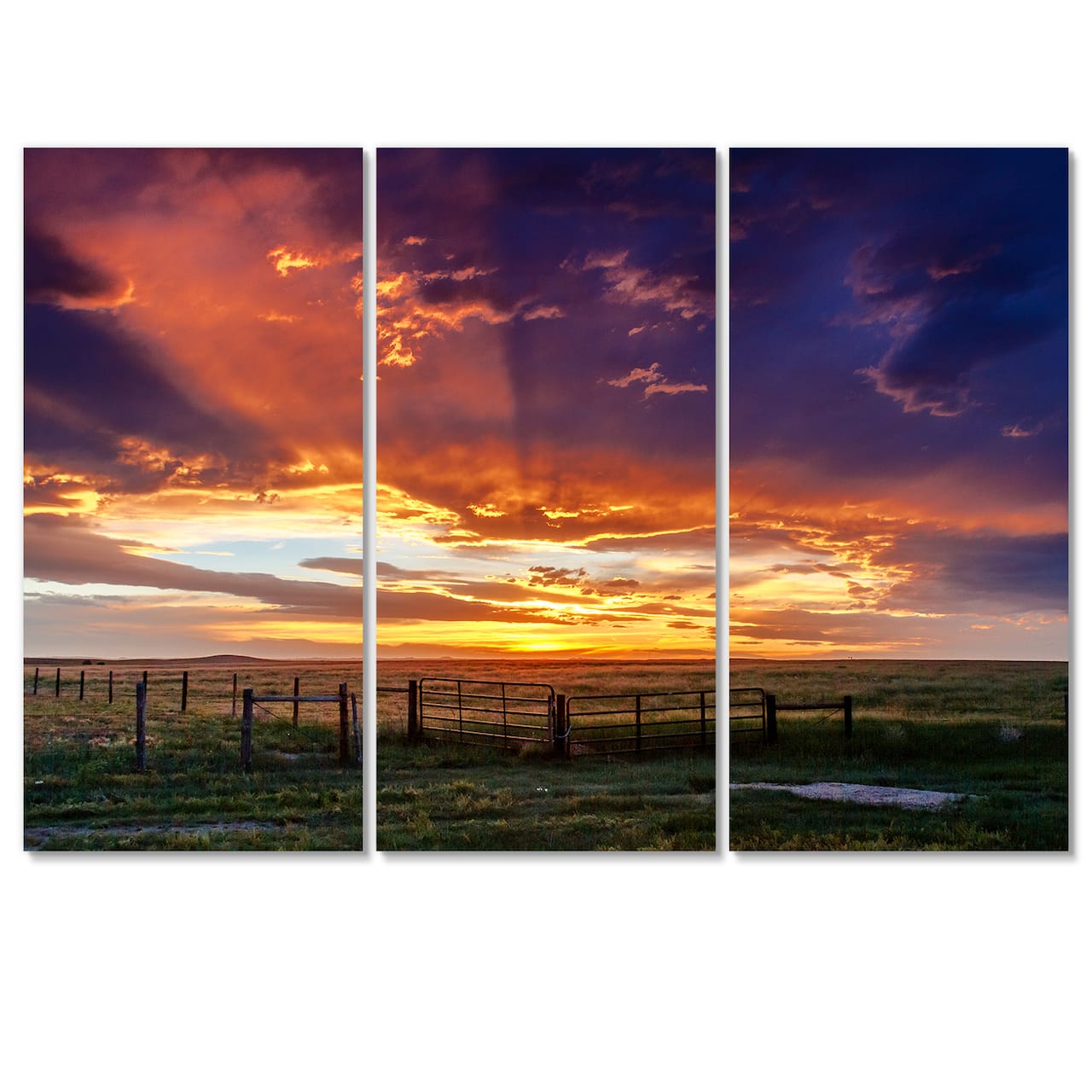 Designart - Dramatic Sunset over Prairie - Large Landscape Canvas Art